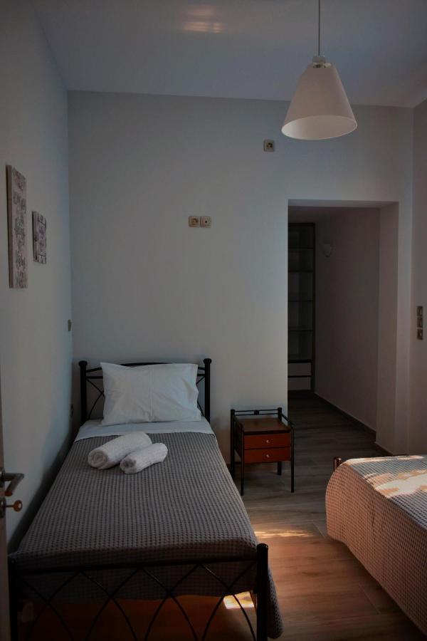 Dolphins House Apartment Lixouri Ngoại thất bức ảnh
