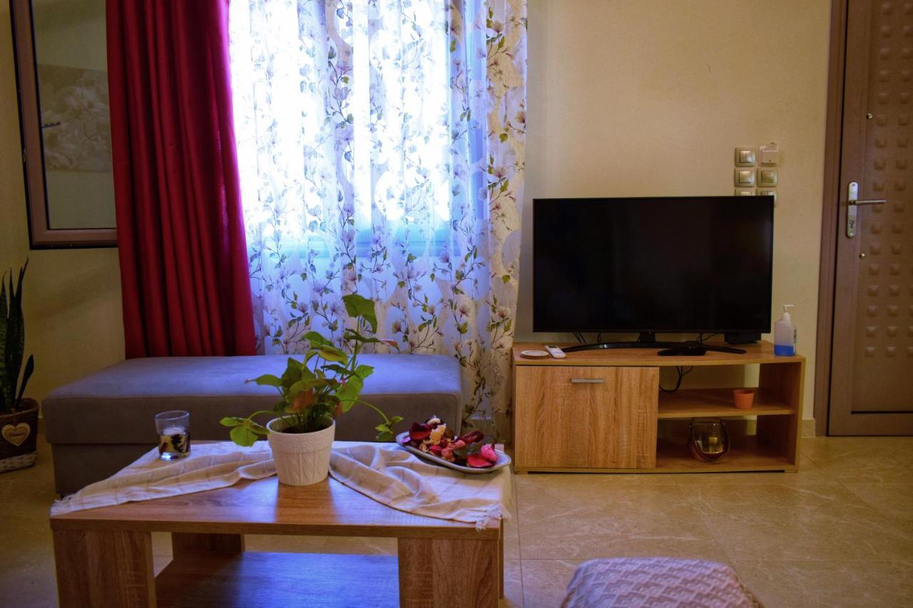 Dolphins House Apartment Lixouri Ngoại thất bức ảnh